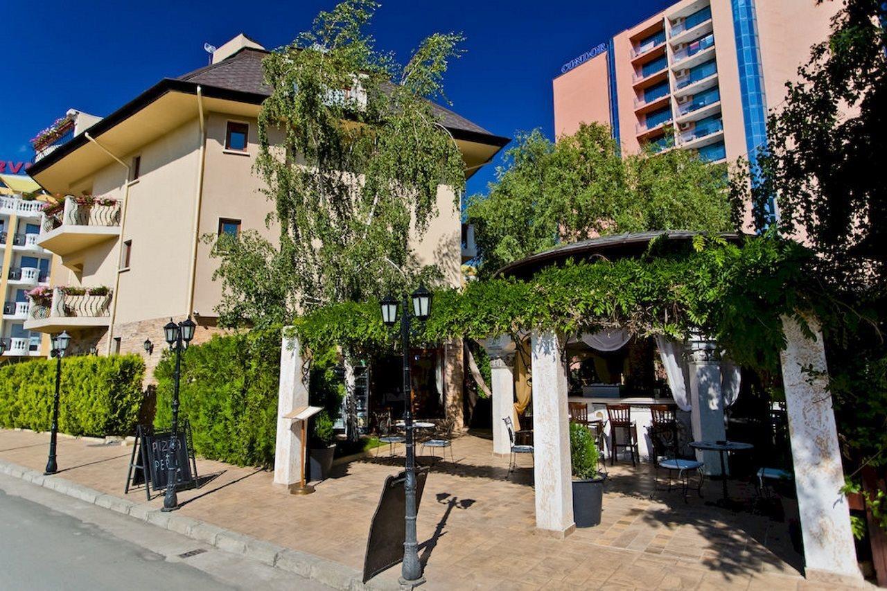 Family Hotel Gold Pearl (Adults Only) Sunny Beach Dış mekan fotoğraf