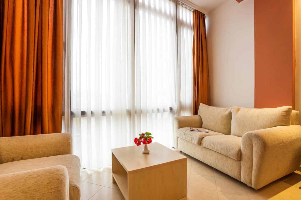 Family Hotel Gold Pearl (Adults Only) Sunny Beach Dış mekan fotoğraf