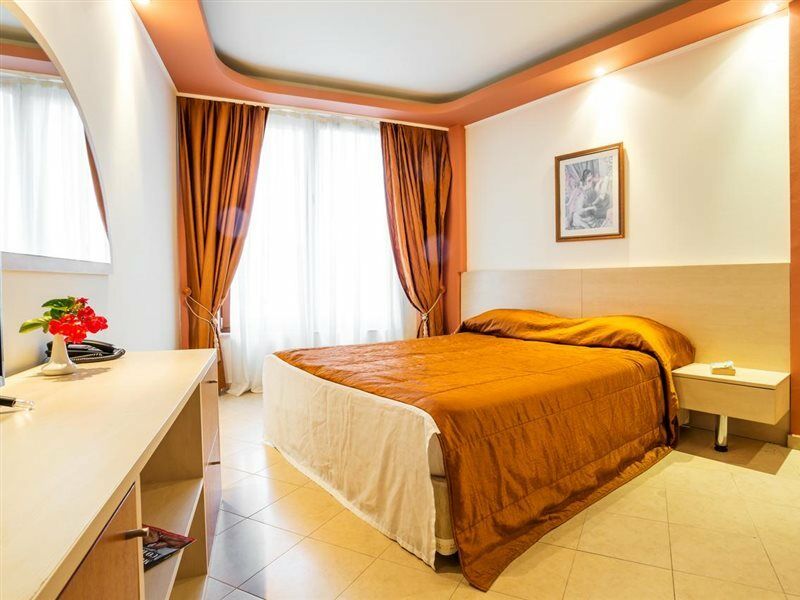 Family Hotel Gold Pearl (Adults Only) Sunny Beach Dış mekan fotoğraf